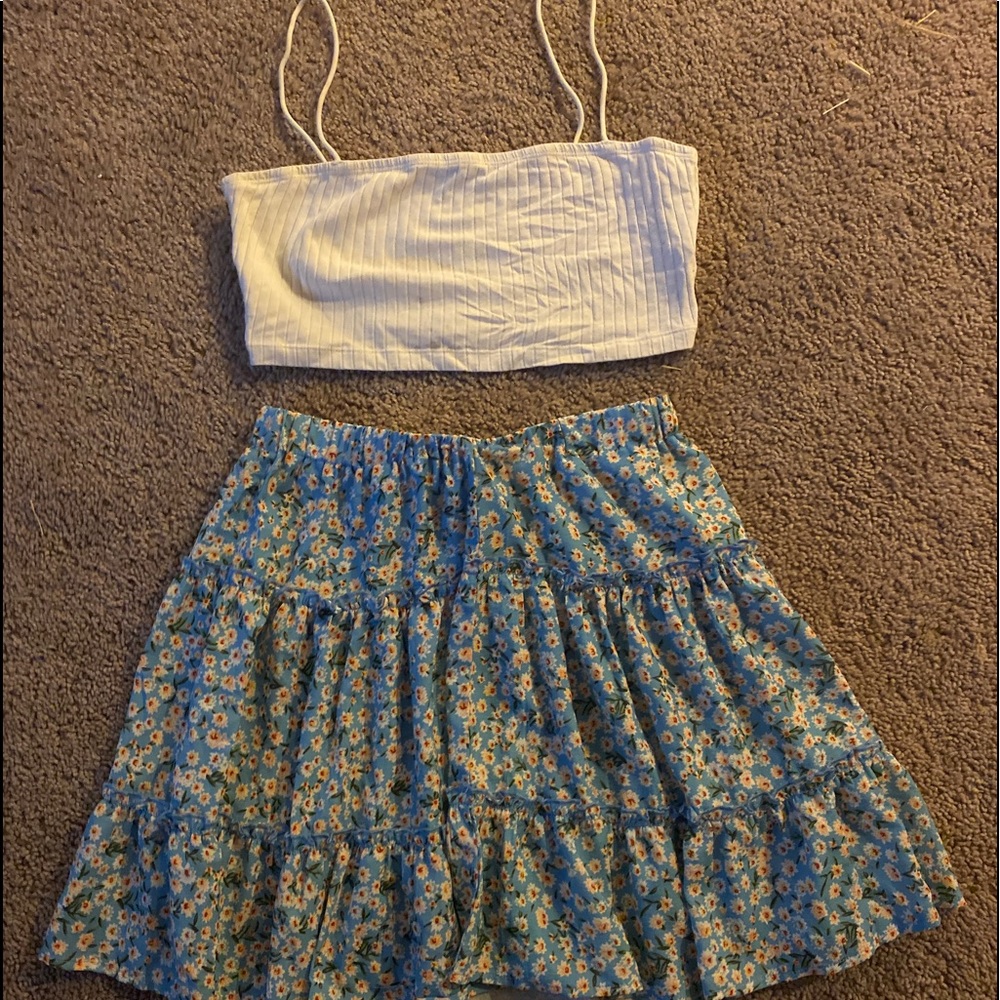 Crop Cami Top & Ditsy Floral Layered Skirt Set